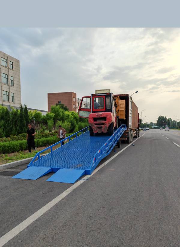 移動登車橋